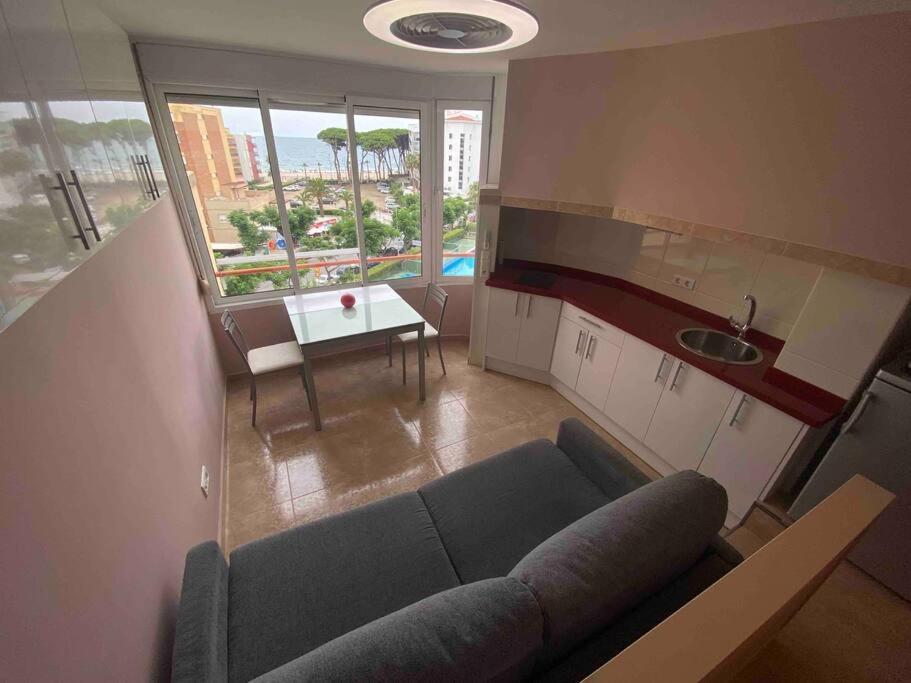 Estudio Con Vistas Al Mar Apartment La Pineda Exterior photo